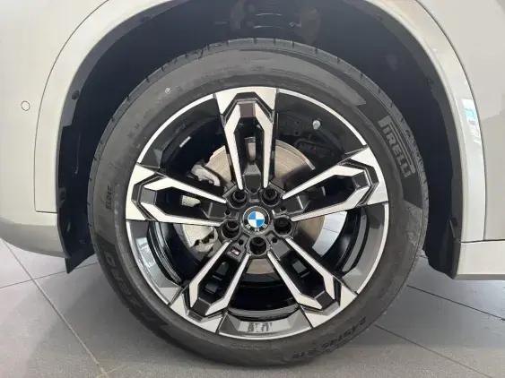 BMW iX1 U11 - voiture de démonstration - Photo 20