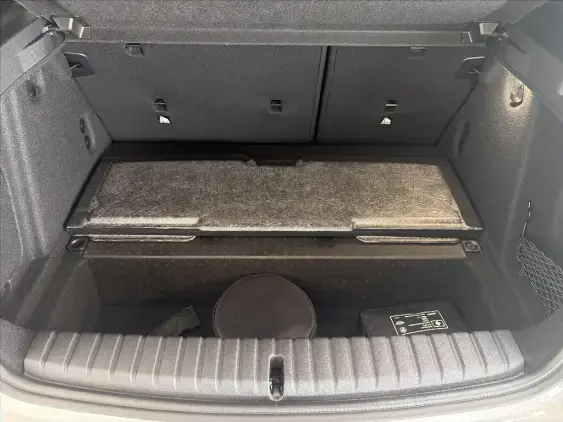 BMW SERIE 1 F70 - voiture de démonstration - Photo 17