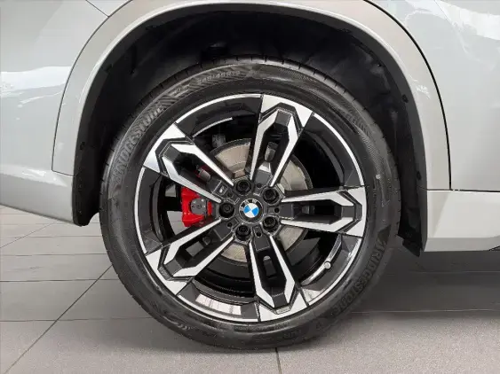 BMW X1 U11 - voiture de démonstration - Photo 23
