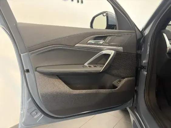 BMW iX2 U10 - voiture de démonstration - Photo 18
