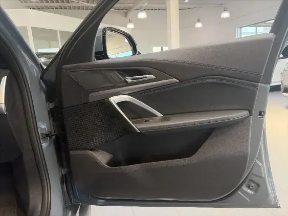 BMW iX2 U10 - voiture de démonstration - Photo 19
