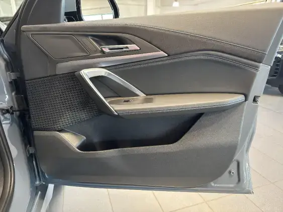 BMW X1 U11 - voiture de démonstration - Photo 18
