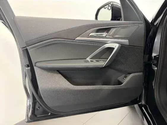 BMW X1 U11 - voiture de démonstration - Photo 18