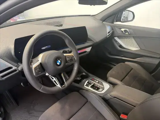 BMW SERIE 1 F70 - voiture de démonstration - Photo 16