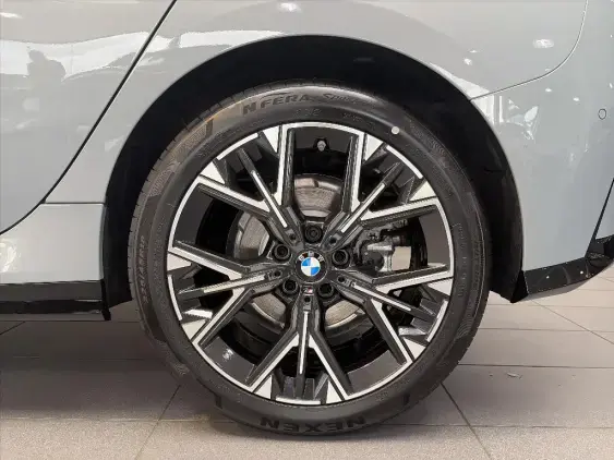 BMW SERIE 1 F70 - voiture de démonstration - Photo 22