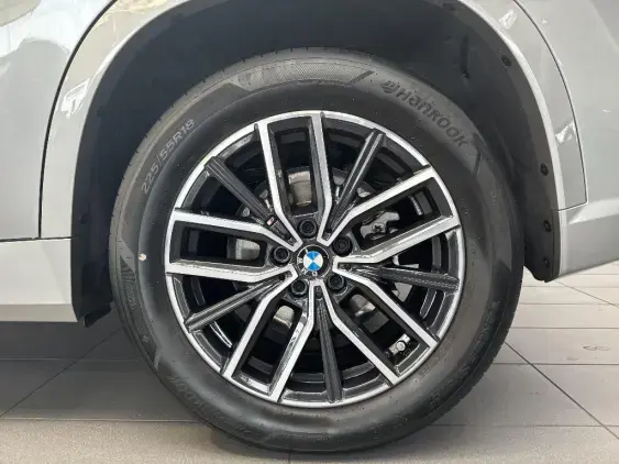 BMW X1 U11 - voiture de démonstration - Photo 21
