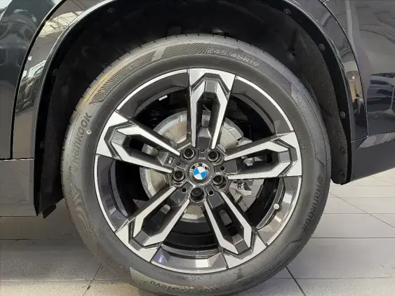 BMW X1 U11 - voiture de démonstration - Photo 21