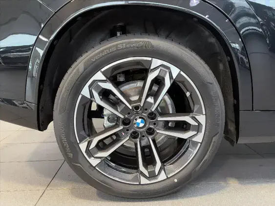 BMW X1 U11 - voiture de démonstration - Photo 22