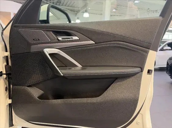 BMW X1 U11 - voiture de démonstration - Photo 18