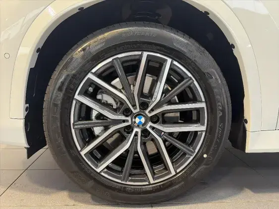 BMW X1 U11 - voiture de démonstration - Photo 20