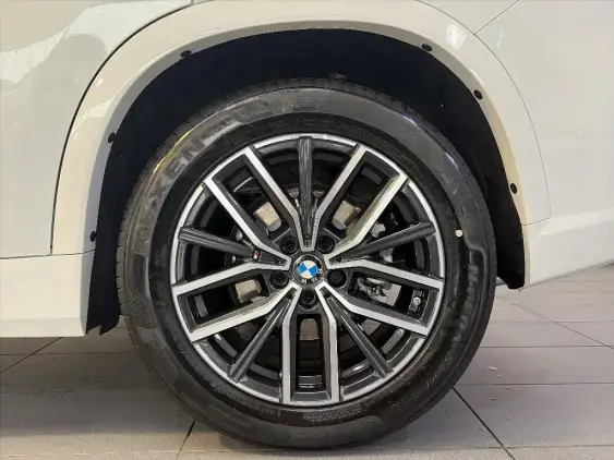 BMW X1 U11 - voiture de démonstration - Photo 21