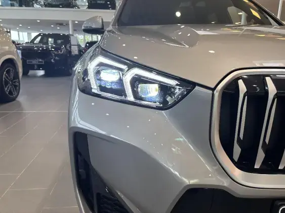 BMW X1 U11 - voiture de démonstration - Photo 13