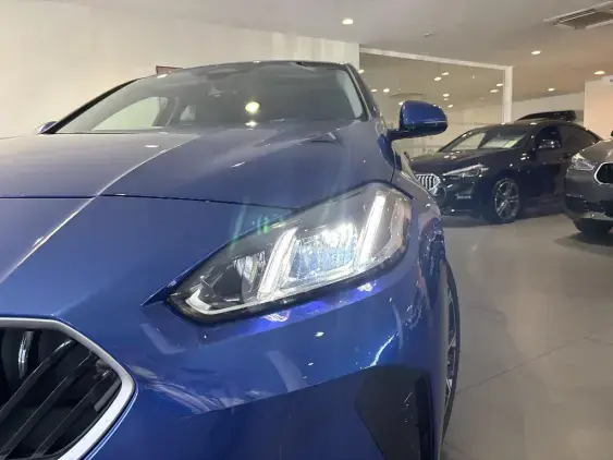 BMW SERIE 1 F70 - voiture de démonstration - Photo 12