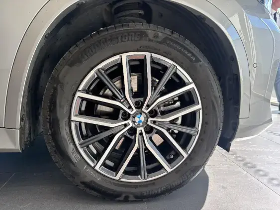 BMW X1 U11 - voiture de démonstration - Photo 11