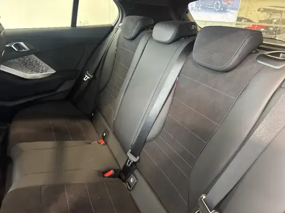 BMW SERIE 1 F70 - voiture de démonstration - Photo 11