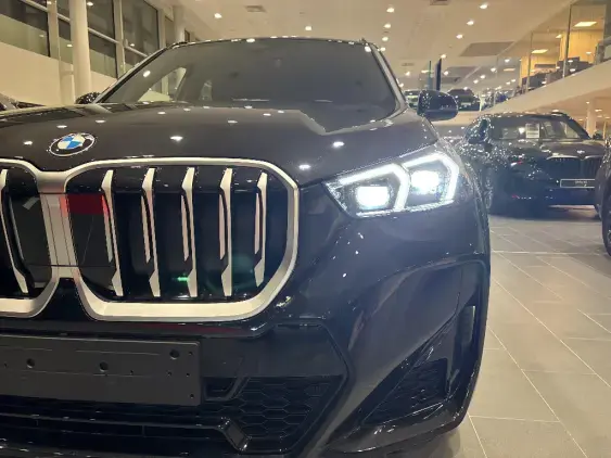 BMW X1 U11 - voiture de démonstration - Photo 12