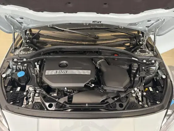 BMW SERIE 1 F70 - voiture de démonstration - Photo 21