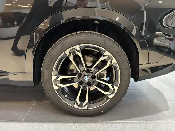 BMW iX2 U10 - voiture de démonstration - Photo 20