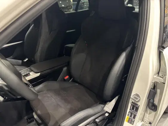 BMW iX2 U10 - voiture de démonstration - Photo 12