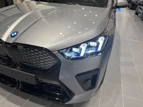 BMW iX2 U10 - voiture de démonstration - Photo 9