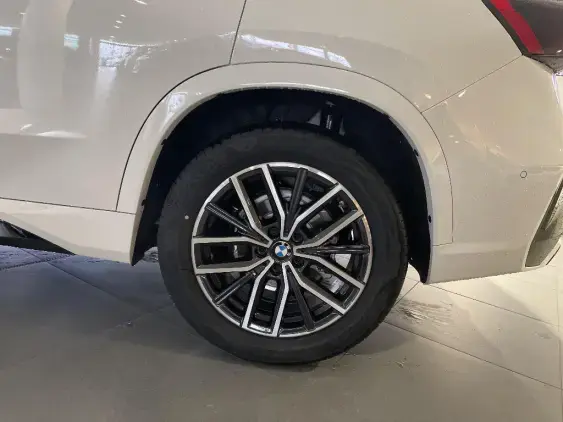 BMW X1 U11 - voiture de démonstration - Photo 16