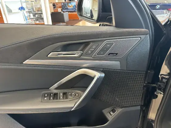 BMW X1 U11 - voiture de démonstration - Photo 16