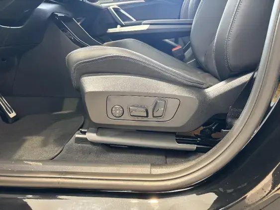 BMW X1 U11 - voiture de démonstration - Photo 17