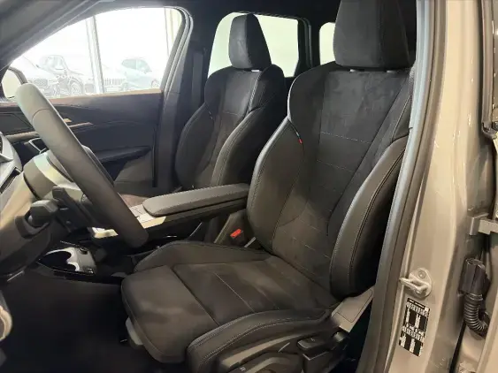 BMW X1 U11 - voiture de démonstration - Photo 16