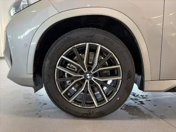 BMW X1 U11 - voiture de démonstration - Photo 20