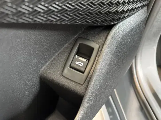 BMW X1 U11 - voiture de démonstration - Photo 13