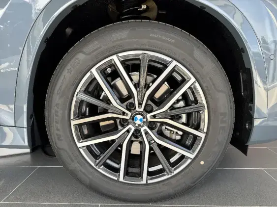 BMW X1 U11 - voiture de démonstration - Photo 15