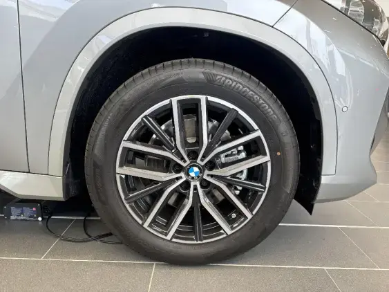 BMW X1 U11 - voiture de démonstration - Photo 18