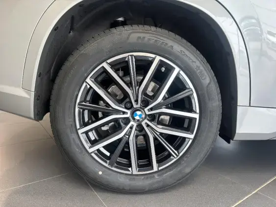 BMW X1 U11 - voiture de démonstration - Photo 14