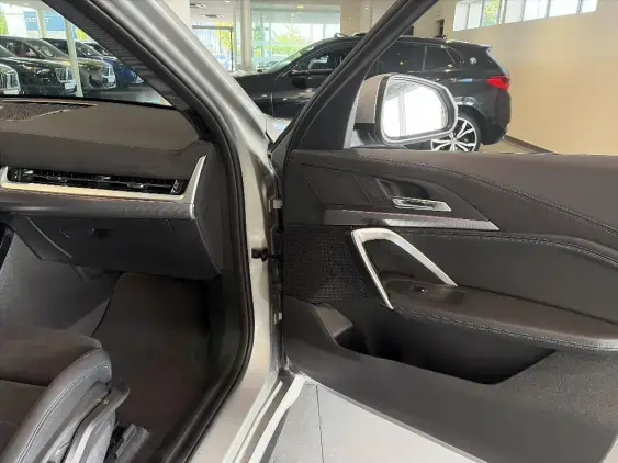 BMW X1 U11 - voiture de démonstration - Photo 18