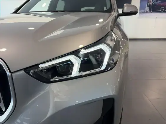 BMW X1 U11 - voiture de démonstration - Photo 19