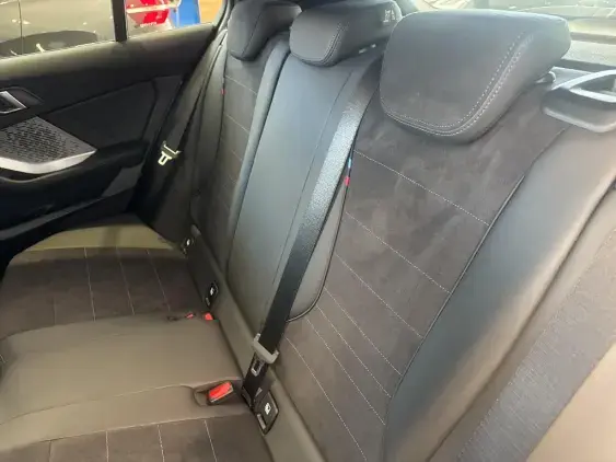 BMW SERIE 1 F70 - voiture de démonstration - Photo 13