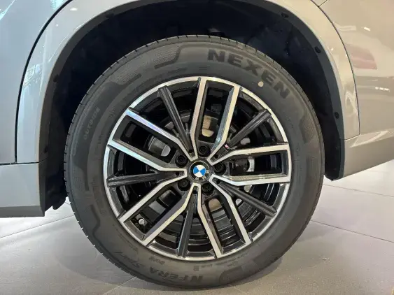 BMW iX1 U11 - voiture de démonstration - Photo 7