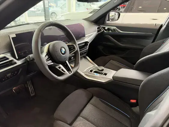 BMW i4 G26 LCI - voiture de démonstration - Photo 15