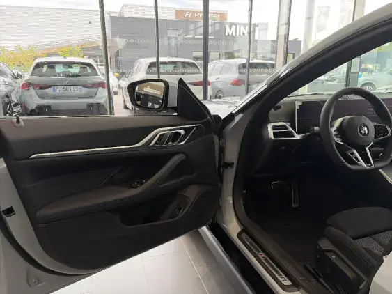 BMW i4 G26 LCI - voiture de démonstration - Photo 16