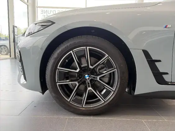 BMW i4 G26 LCI - voiture de démonstration - Photo 19
