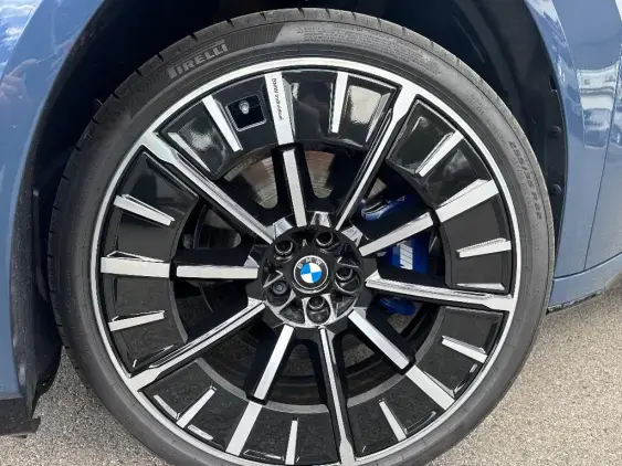 BMW iX3 NA5 - voiture de démonstration - Photo 14