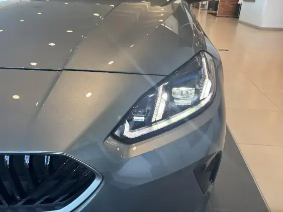 BMW SERIE 1 F70 - voiture de démonstration - Photo 15