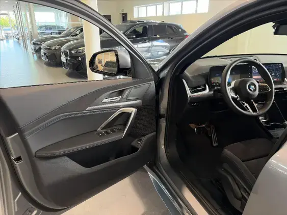 BMW X2 U10 - voiture de démonstration - Photo 17