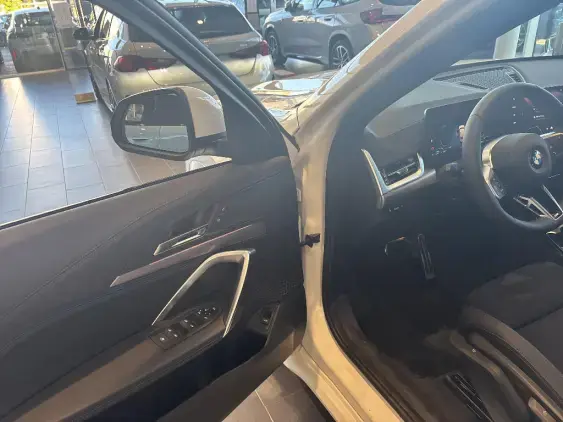 BMW X1 U11 - voiture de démonstration - Photo 11