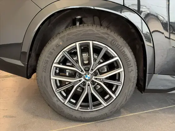 BMW X1 U11 - voiture de démonstration - Photo 22