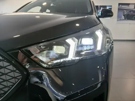 BMW iX2 U10 - voiture de démonstration - Photo 18