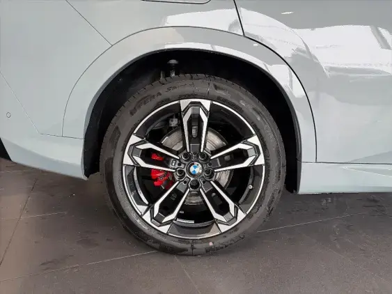 BMW iX2 U10 - voiture de démonstration - Photo 22