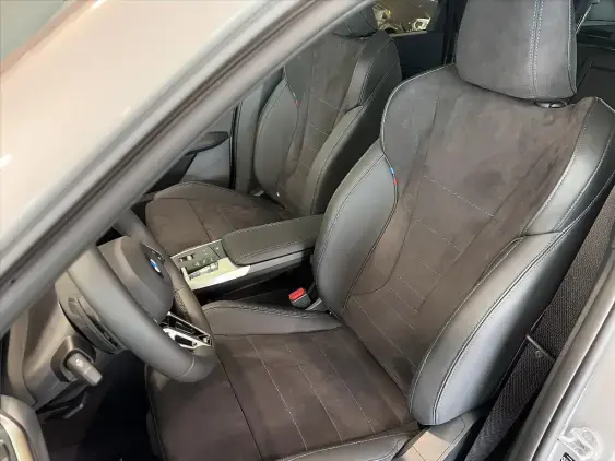 BMW X1 U11 - voiture de démonstration - Photo 15