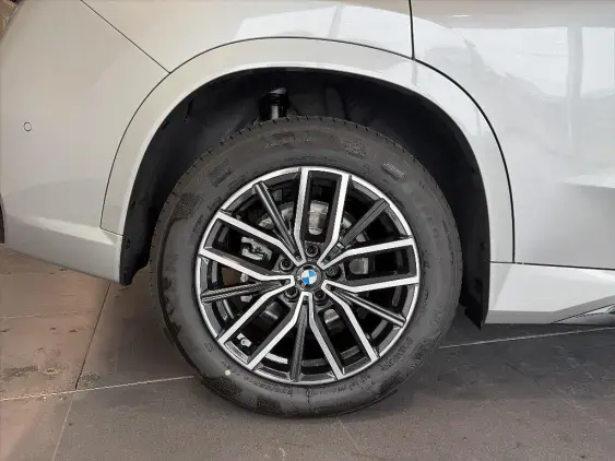 BMW X1 U11 - voiture de démonstration - Photo 22