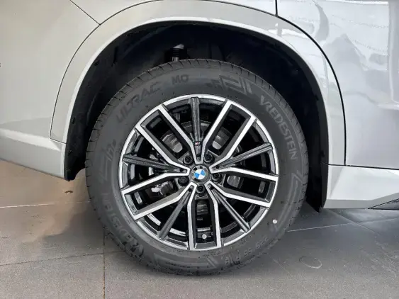 BMW X1 U11 - voiture de démonstration - Photo 18